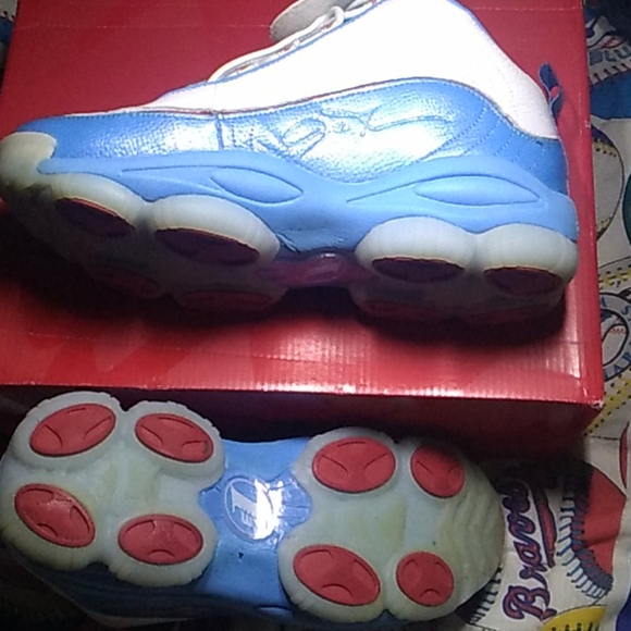 IVERSONS - Picture 4 of 4